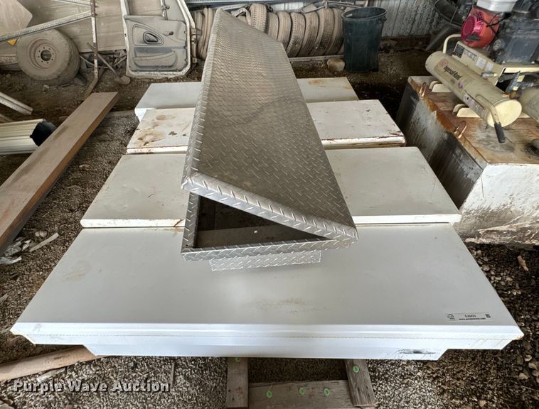 image for item EJ0423 (5) 60