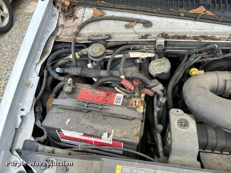 image for item EJ0563 2009 Ford E450 shuttle bus