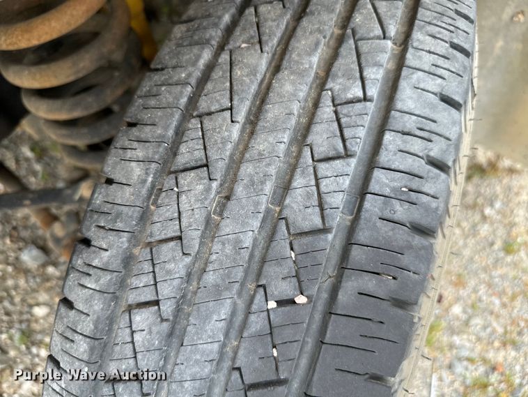 image for item EJ0563 2009 Ford E450 shuttle bus