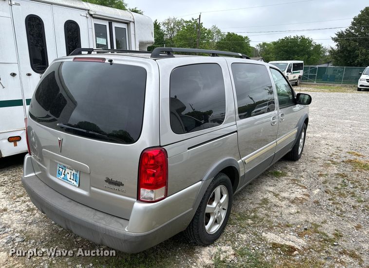 image for item EJ0564 2005 Pontiac Montana SV6 van