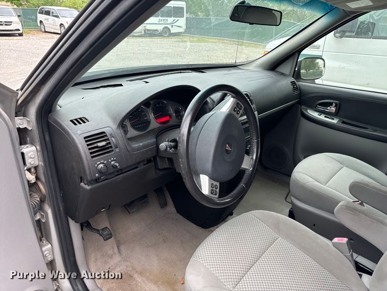 image for item EJ0564 2005 Pontiac Montana SV6 van