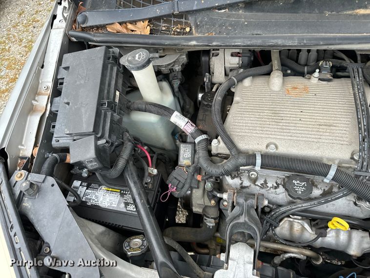 image for item EJ0564 2005 Pontiac Montana SV6 van