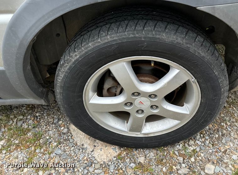 image for item EJ0564 2005 Pontiac Montana SV6 van