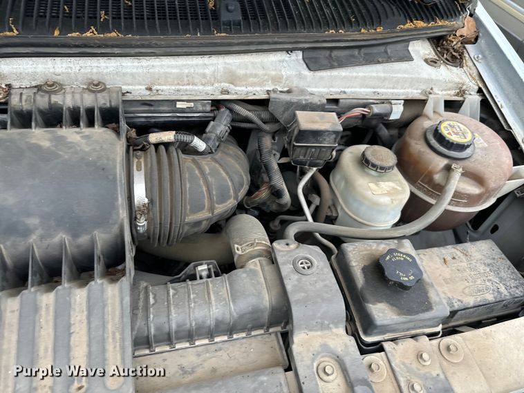 image for item EJ0565 2006 Ford E450 shuttle bus