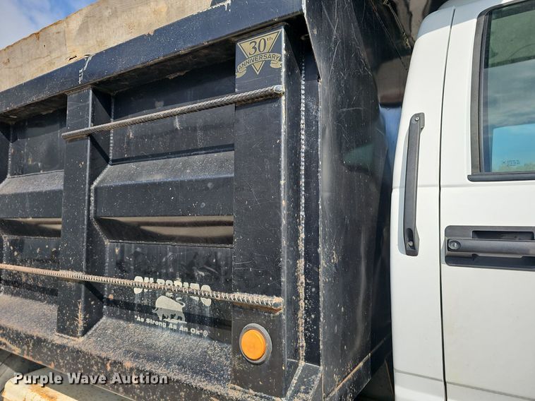 image for item EJ6309 2002 Chevrolet C8500 dump truck