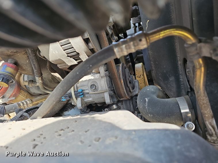 image for item EJ6309 2002 Chevrolet C8500 dump truck