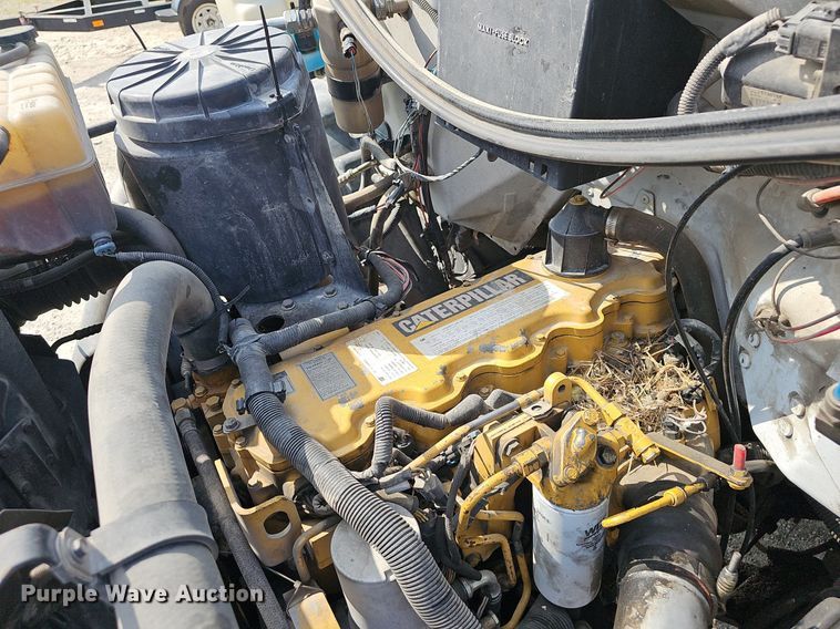 image for item EJ6309 2002 Chevrolet C8500 dump truck