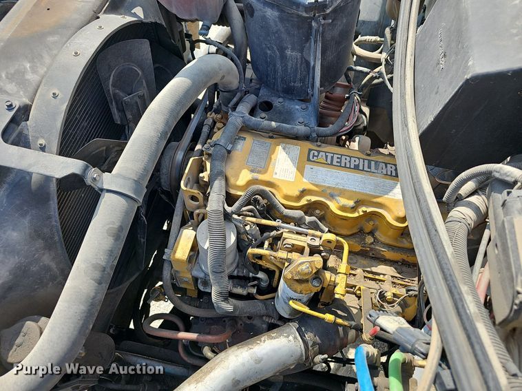 image for item EJ6309 2002 Chevrolet C8500 dump truck