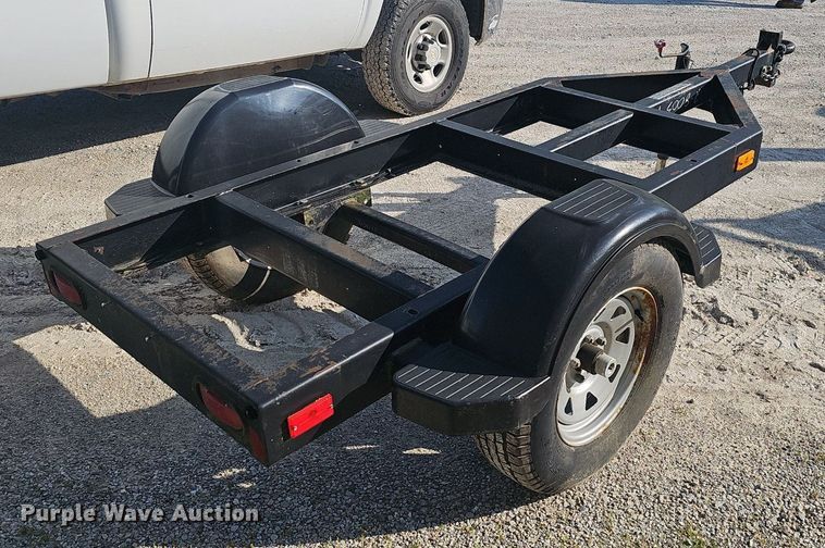 image for item EJ6311 2004 Triton utility trailer