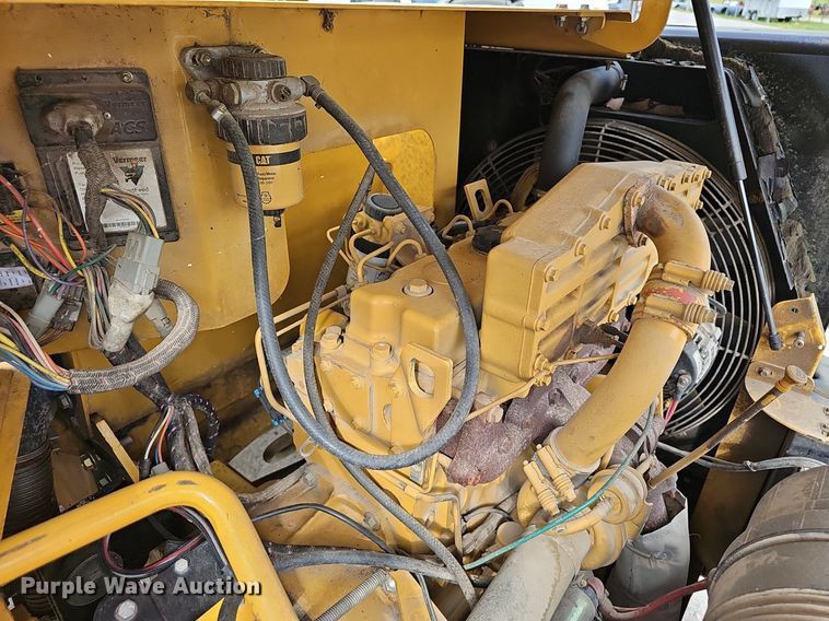 image for item EJ6312 2002 Vermeer  BC1400 wood chipper