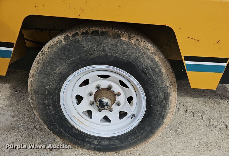 image for item EJ6312 2002 Vermeer  BC1400 wood chipper