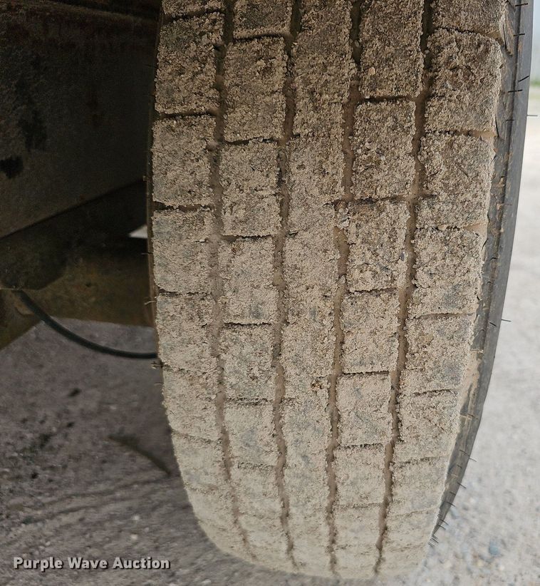 image for item EJ6312 2002 Vermeer  BC1400 wood chipper