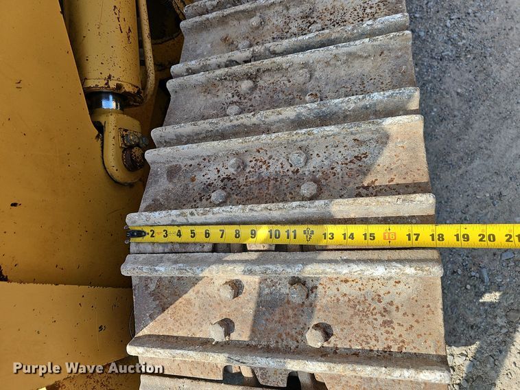 image for item EJ6314 2002 Caterpillar 939C track loader