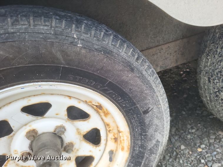 image for item EJ7902 2002 Doolittle  enclosed cargo trailer