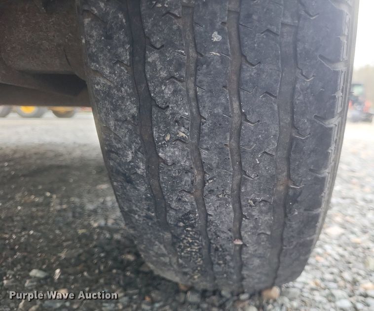 image for item EJ7902 2002 Doolittle  enclosed cargo trailer