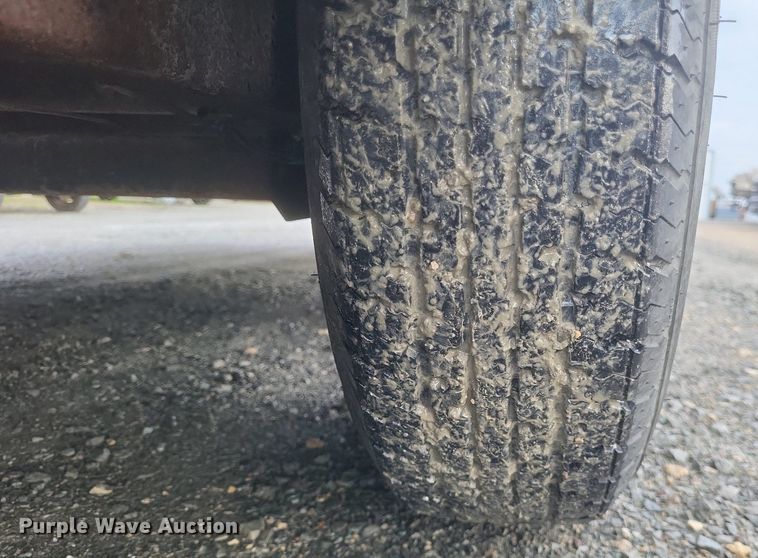 image for item EJ7902 2002 Doolittle  enclosed cargo trailer