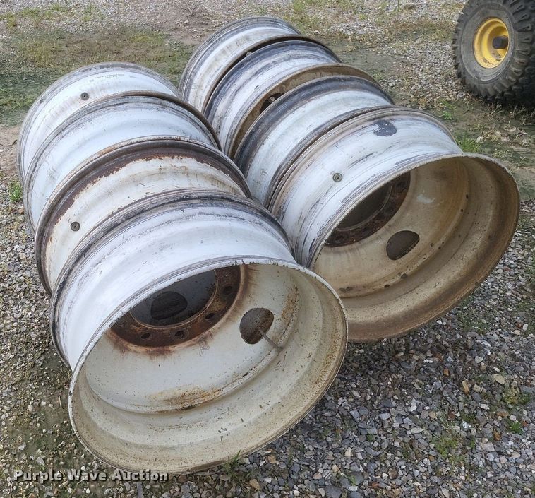 image for item EJ7927 Tires and wheels