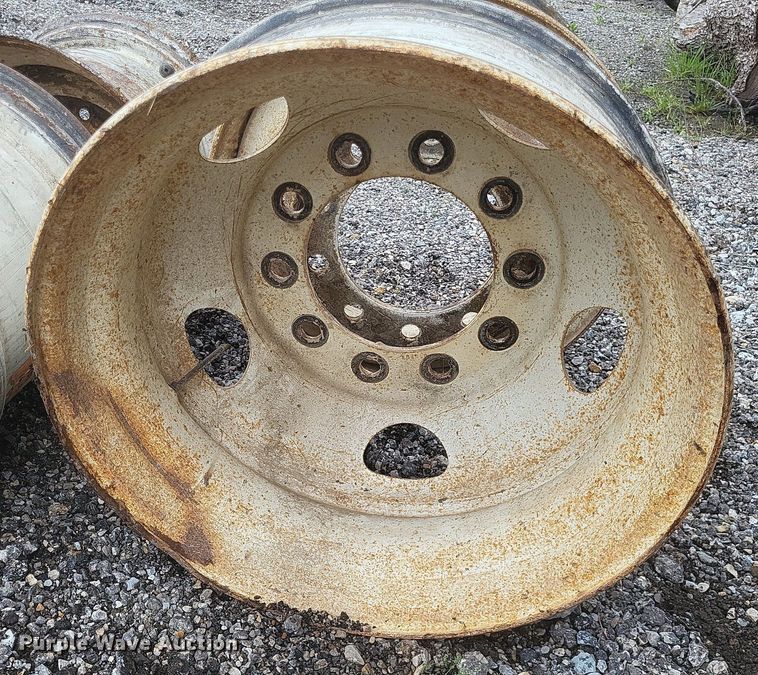 image for item EJ7927 Tires and wheels