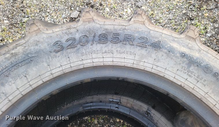 image for item EJ7927 Tires and wheels