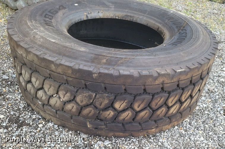 image for item EJ7927 Tires and wheels