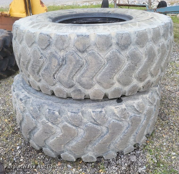 image for item EJ7927 Tires and wheels