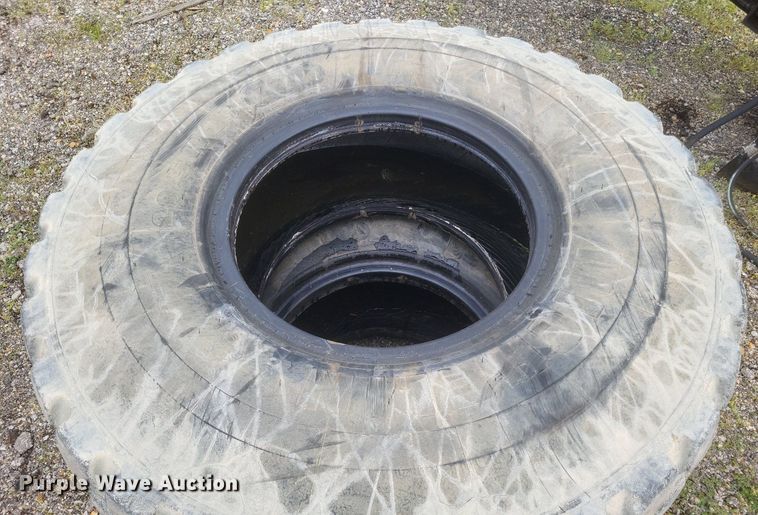 image for item EJ7927 Tires and wheels