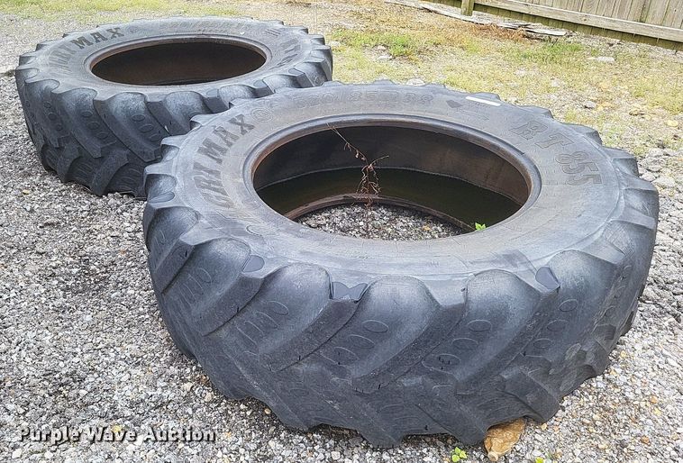 image for item EJ7927 Tires and wheels