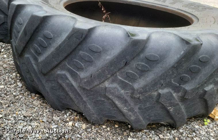 image for item EJ7927 Tires and wheels