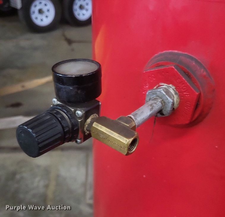 image for item EJ7930 Husky VT631403AJ air compressor