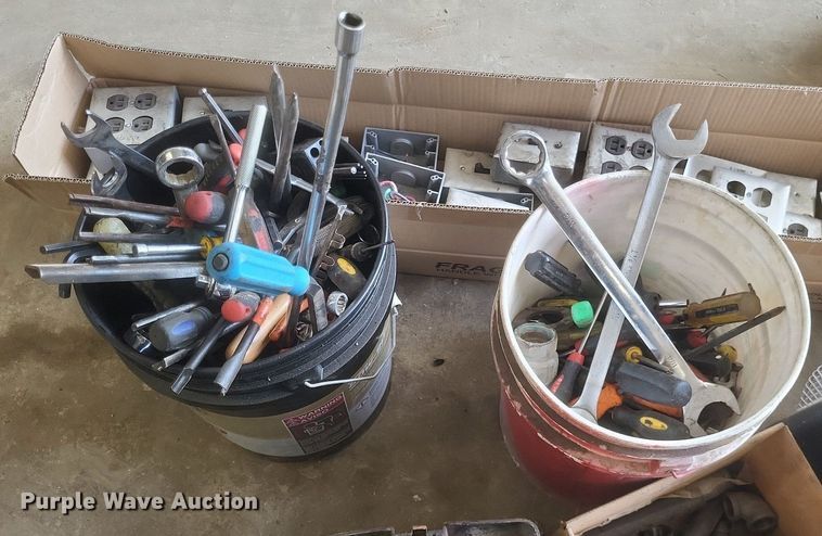 image for item EJ7932 Tools