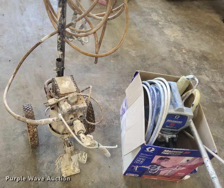 image for item EJ7936 (2) airless painters