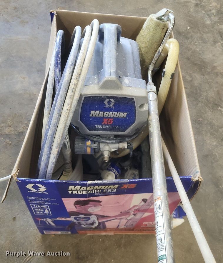 image for item EJ7936 (2) airless painters