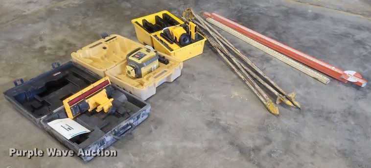 image for item EJ7937 Surveying equipment 