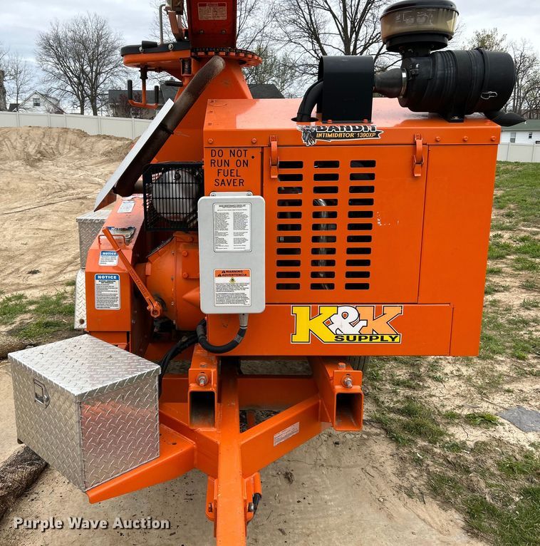 image for item EK4476 2016 Bandit  Intimidator 1390XP wood chipper