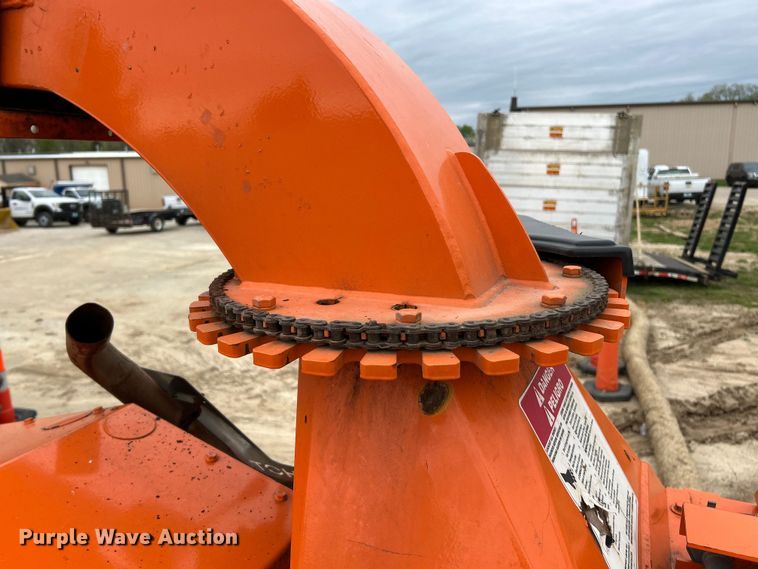 image for item EK4476 2016 Bandit  Intimidator 1390XP wood chipper