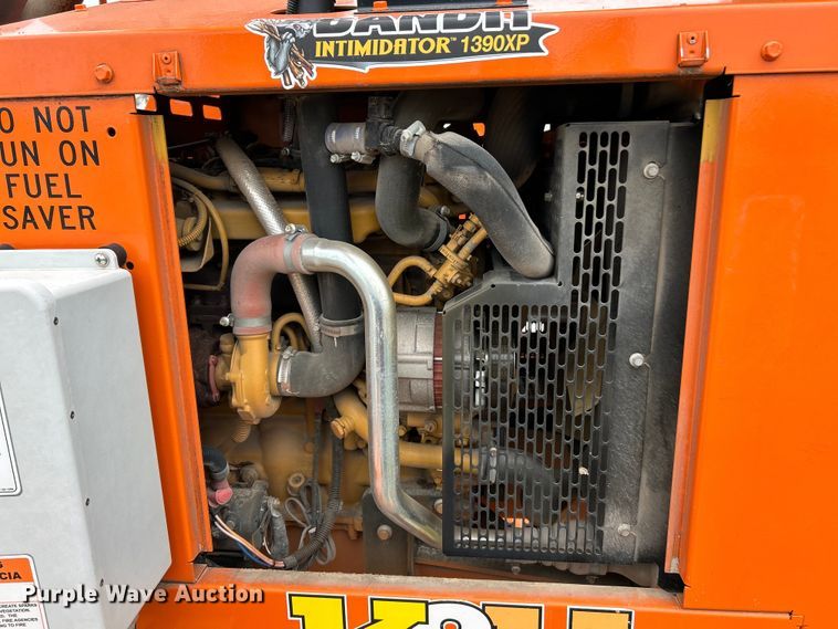 image for item EK4476 2016 Bandit  Intimidator 1390XP wood chipper