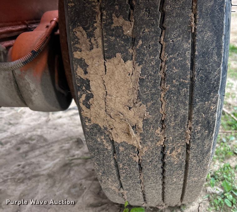 image for item EK4476 2016 Bandit  Intimidator 1390XP wood chipper