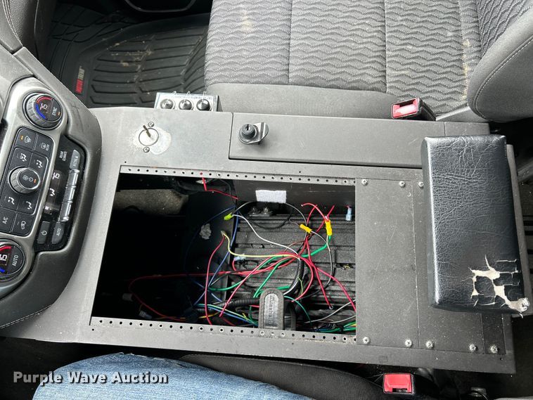 image for item EK4483 2017 Chevrolet Tahoe Police SUV