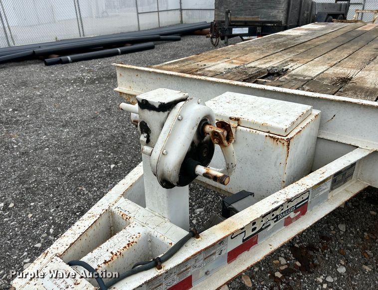 image for item EK4487 2004 Brooks Brothers 0W-7.2KBC-E equipment trailer