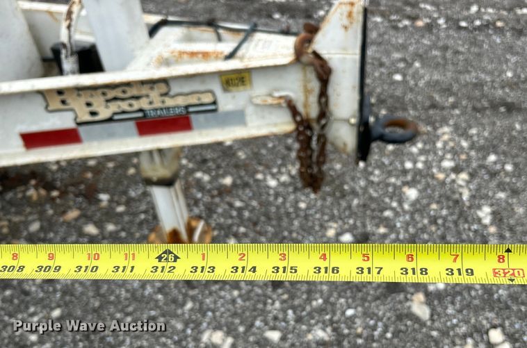 image for item EK4487 2004 Brooks Brothers 0W-7.2KBC-E equipment trailer