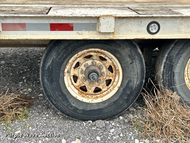 image for item EK4487 2004 Brooks Brothers 0W-7.2KBC-E equipment trailer