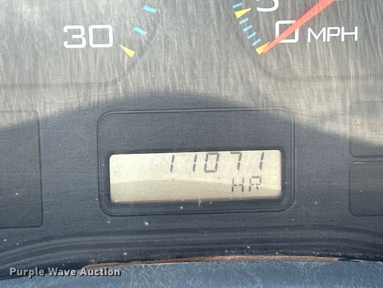 image for item EK4497 2003 International 7400 dump truck