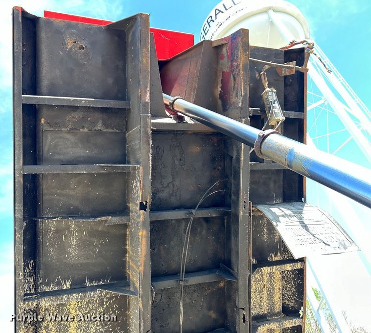 image for item EK4497 2003 International 7400 dump truck