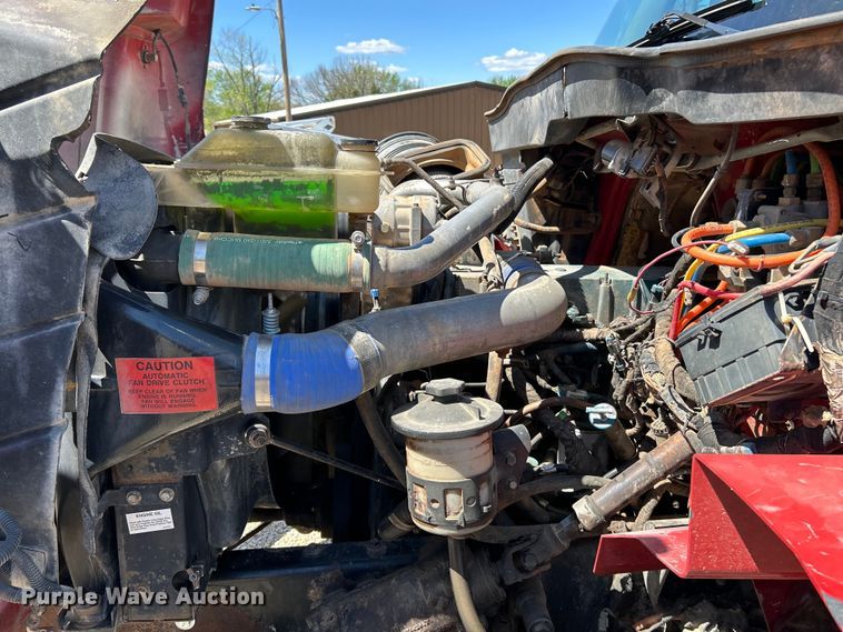 image for item EK4497 2003 International 7400 dump truck