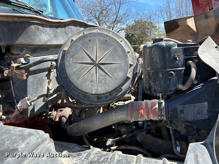 image for item EK4497 2003 International 7400 dump truck