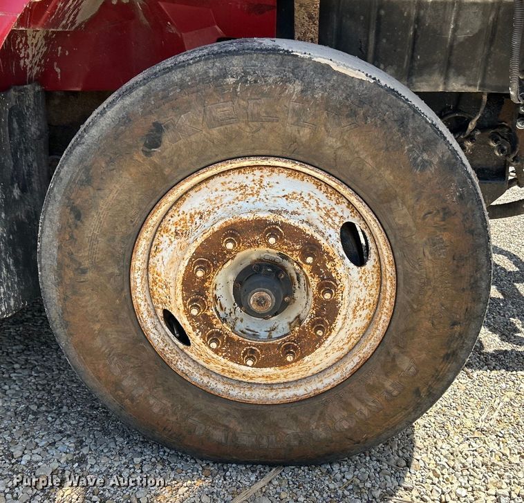 image for item EK4497 2003 International 7400 dump truck