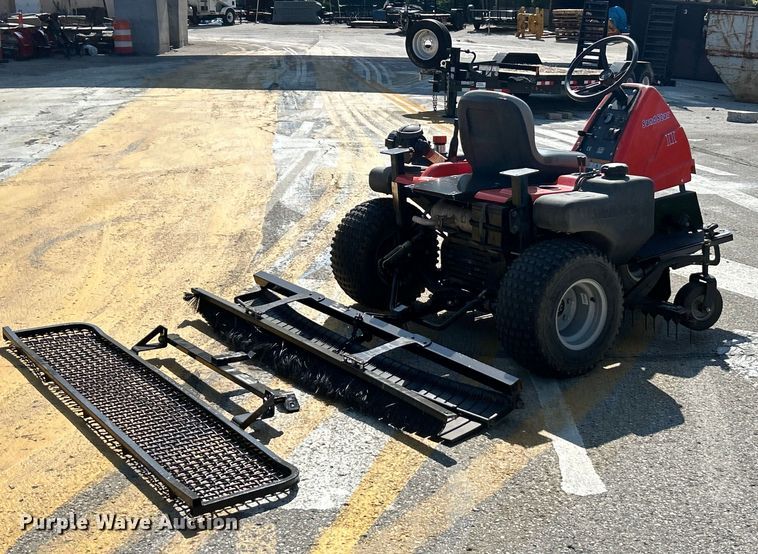 image for item EK4518 Smithco Sand Star II bunker rake