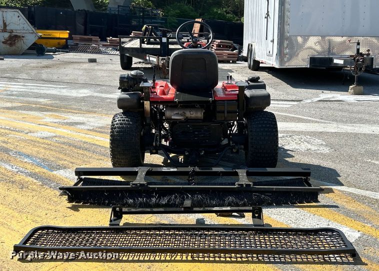 image for item EK4518 Smithco Sand Star II bunker rake