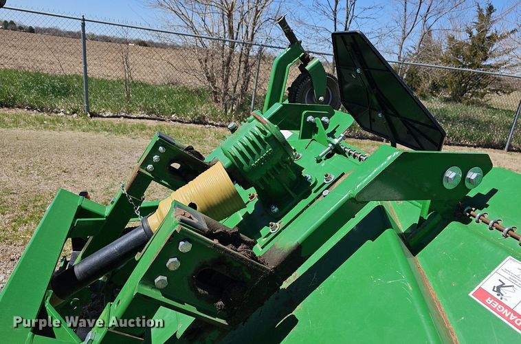 image for item EK5767 John Deere FM2015 batwing finish mower