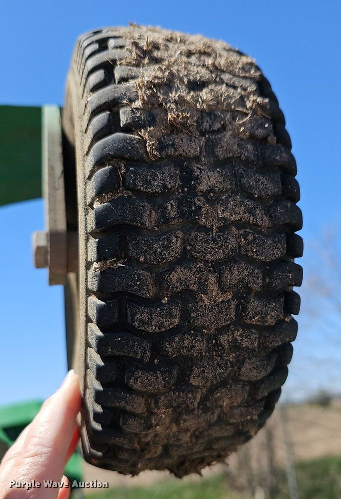 image for item EK5767 John Deere FM2015 batwing finish mower